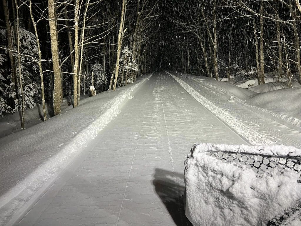 211AeBjfU6MT-walking-trails-TSR